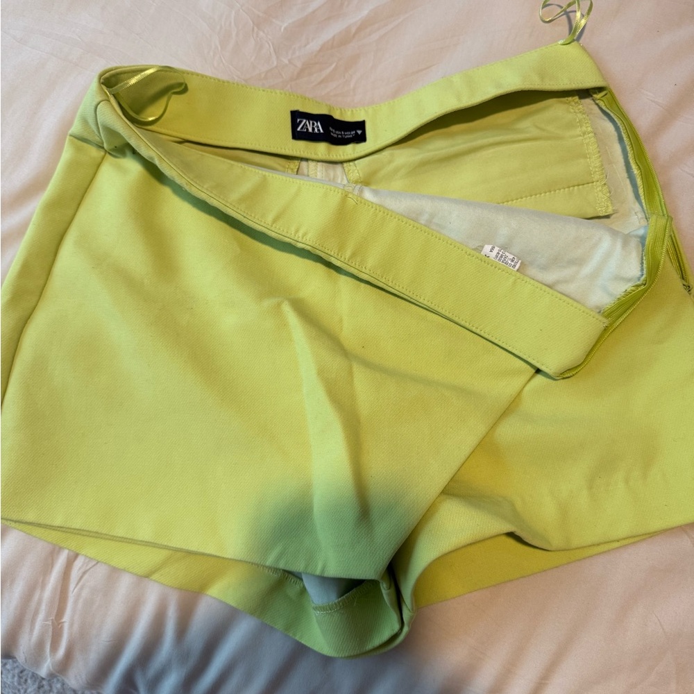 Zara Lime Green Skort